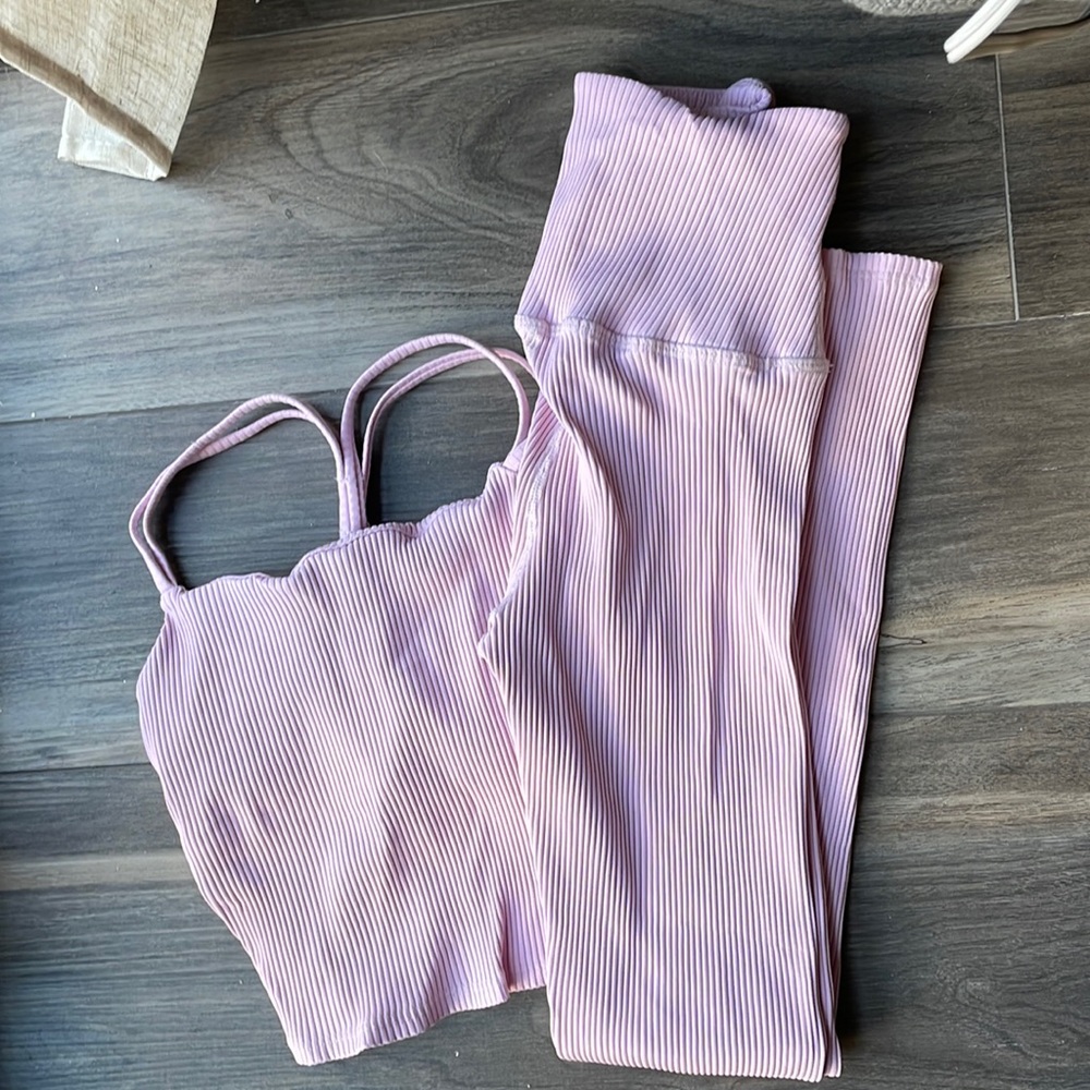 Carbon 38 baby pink ribbed cropped sports bra and legging set